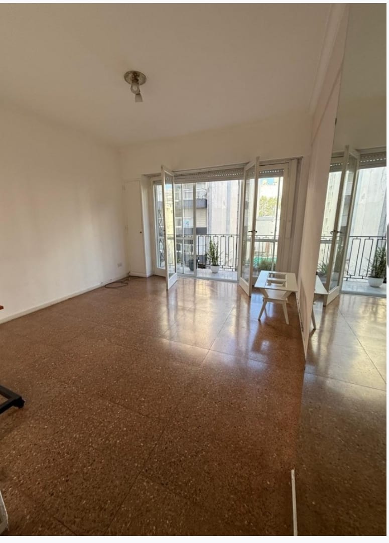 Venta Departamento de 3 ambientes en zona Aldrey